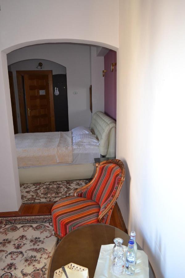 Pensiunea Casa Cranta Brasov Exterior photo